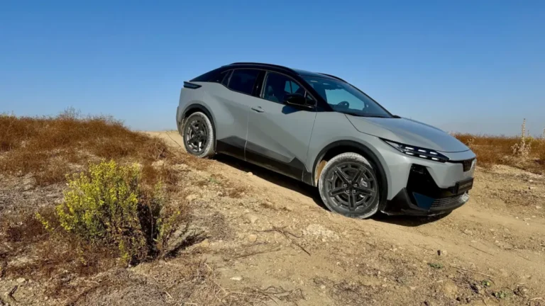 Eerste kennismaking: Subaru Uncharted (2025)