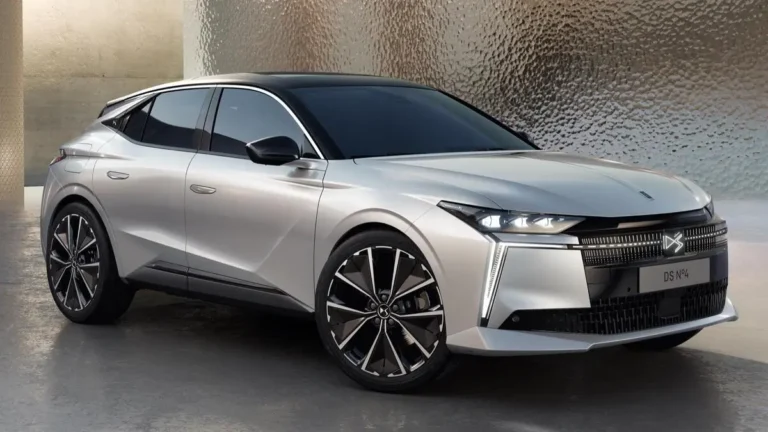 Eerste kennismaking: DS N°4 (2025)
